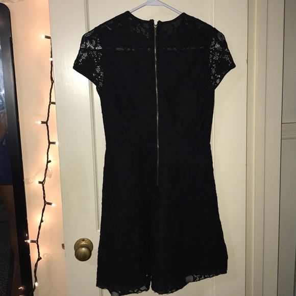 black lace dress - Picture 2 of 3